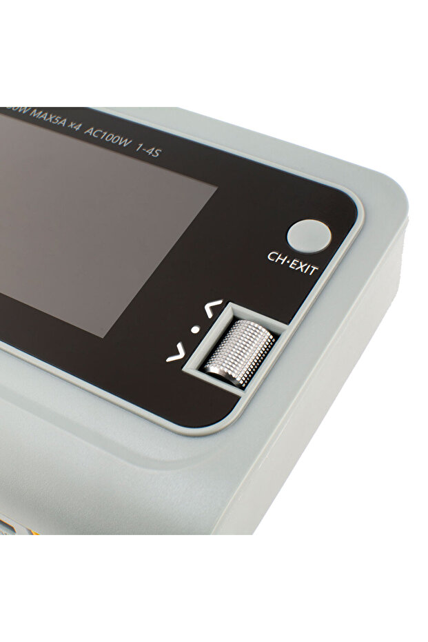 EU Plug ToolkitRC Q4AC charger XT60 Adapters IPS Bright With Clear Wide Angle Display 4x50w 5A AC 10 - 5