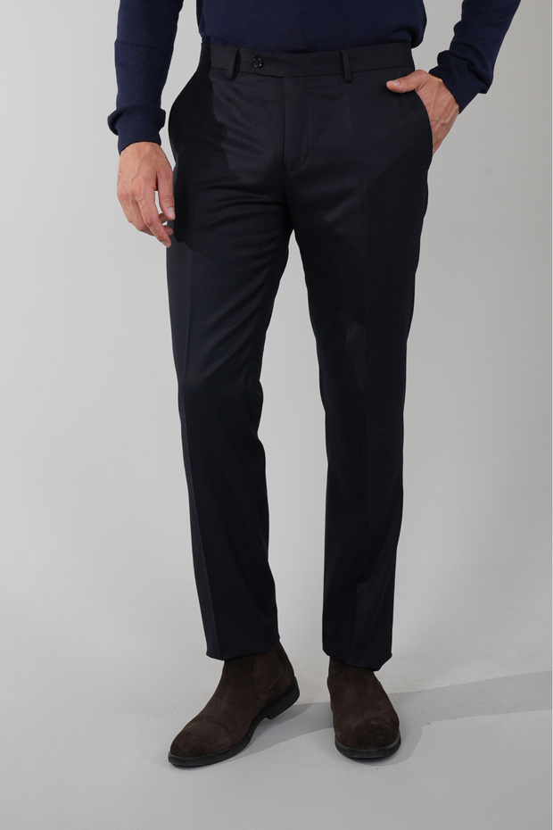 Navy Blue Cotton Polyester Natural Non-Pleated Sports Trousers