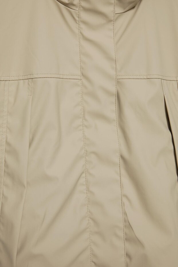Kısa kapüşonlu yağmurluk - 7