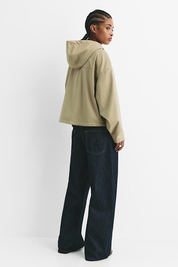 Kısa kapüşonlu yağmurluk - 4