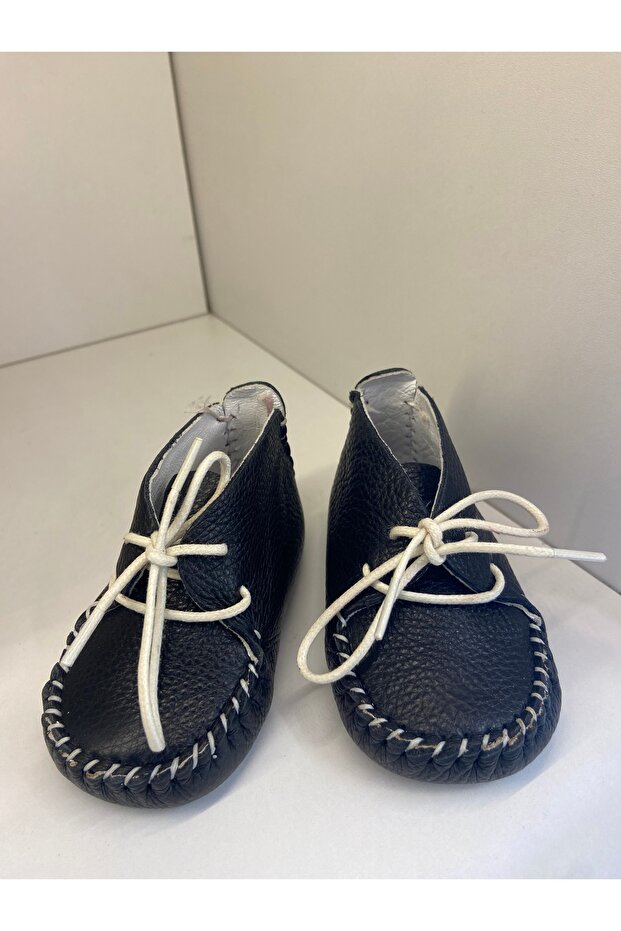 حديثي الولادة السوداء - 1