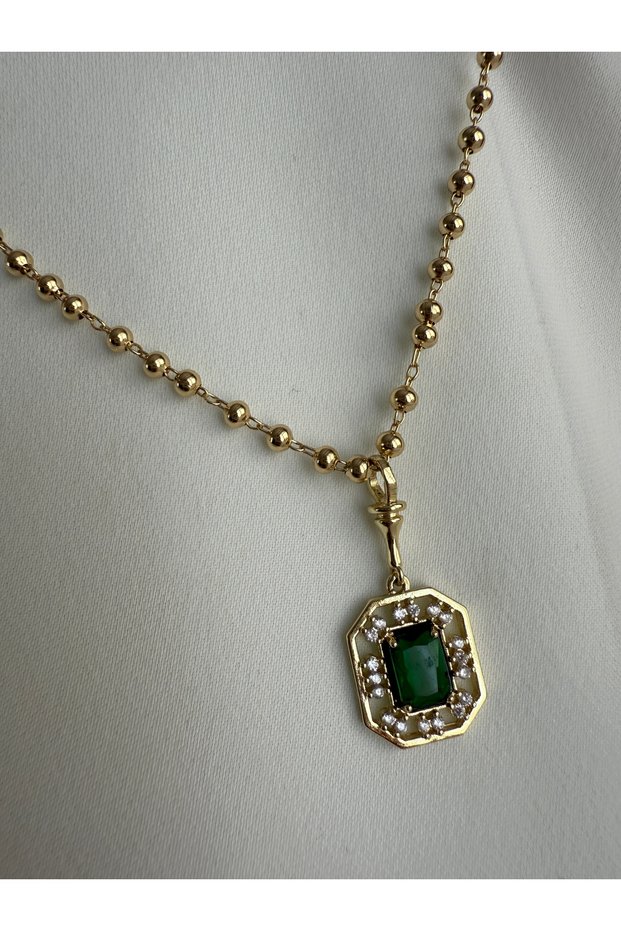 Elegant Sparkle: Emerald Gemstone Gold Color Chain Serenay Necklace