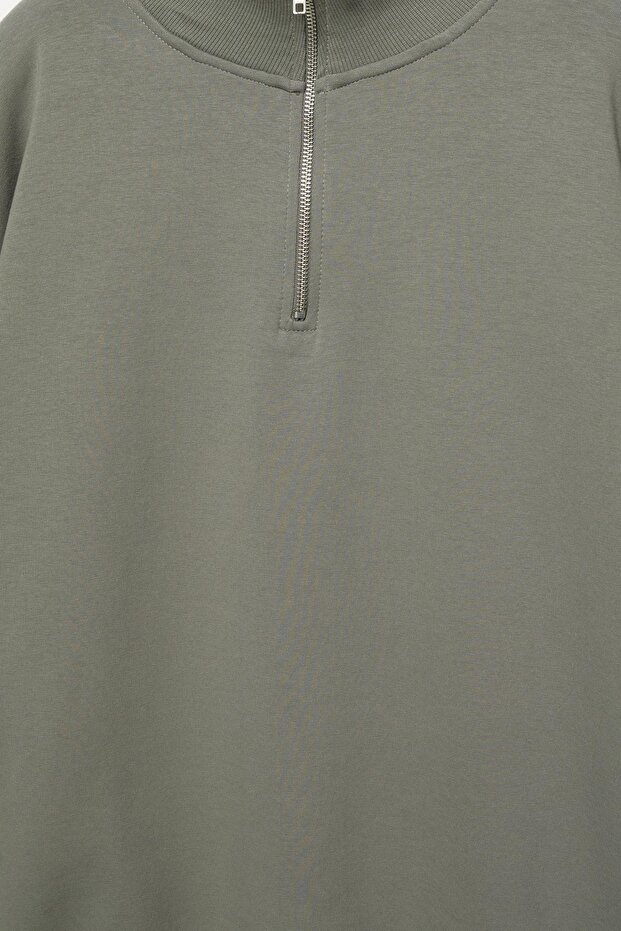 Fermuarlı yakalı sweatshirt - 7
