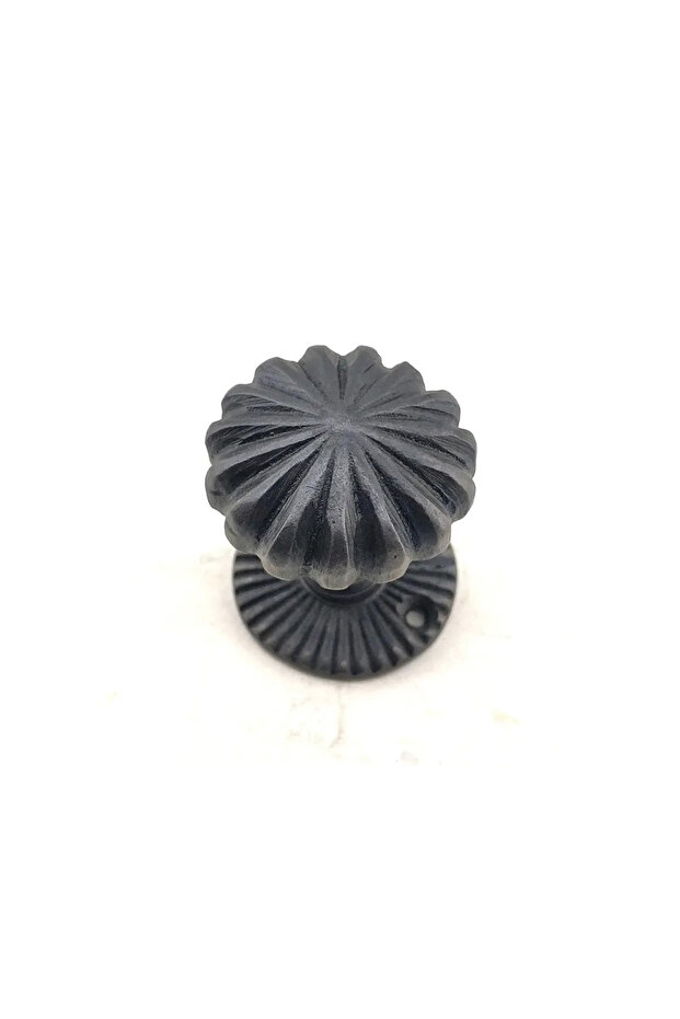 Antique Style Decorative Brass Door Knob - 50mm, Oxide