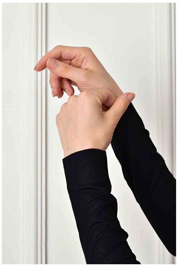 أكمام قطنية ممشطة سوداء