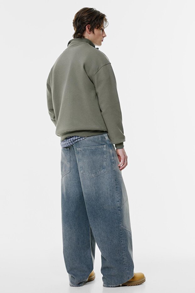 Fermuarlı yakalı sweatshirt - 4