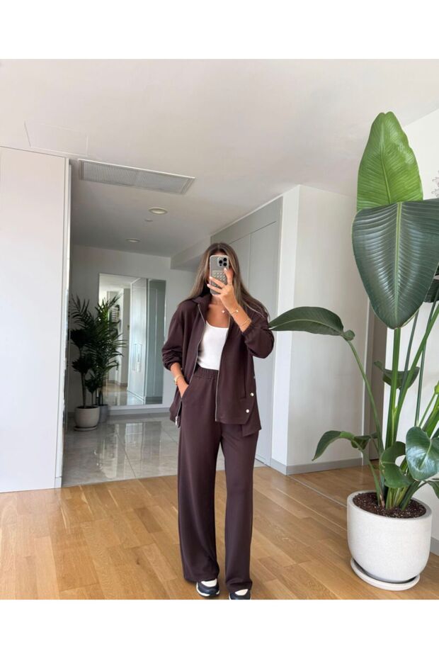 Hooded Tracksuit Set with Snap Buttons on the Sides - 1