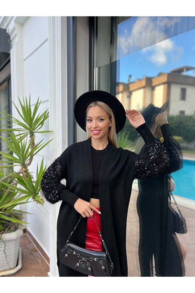 Kolları Pullu Uzun Triko Hırka - 1