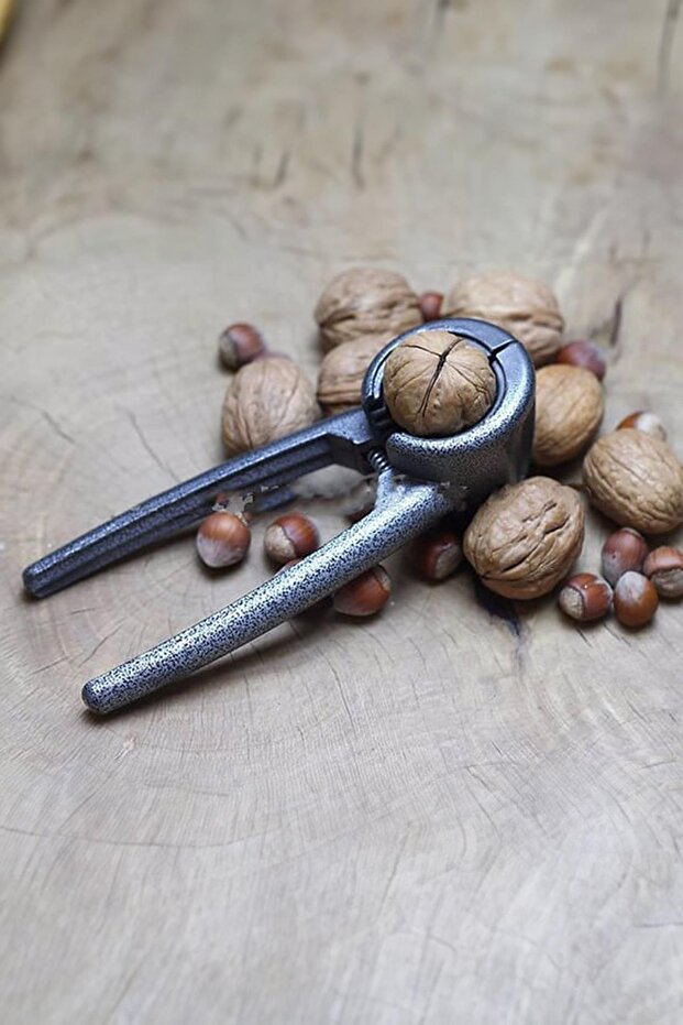 كسارة الجوز المصنوعة من الألومنيوم باللون الرمادي - 2