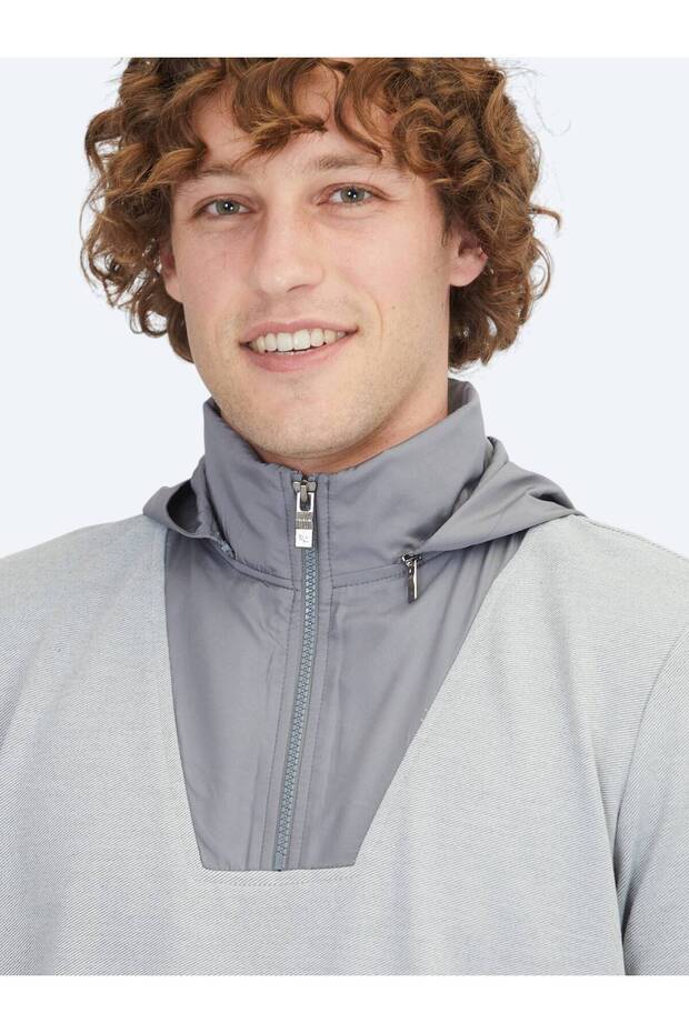 Gri Kapüşonlu Sweatshırt - 4
