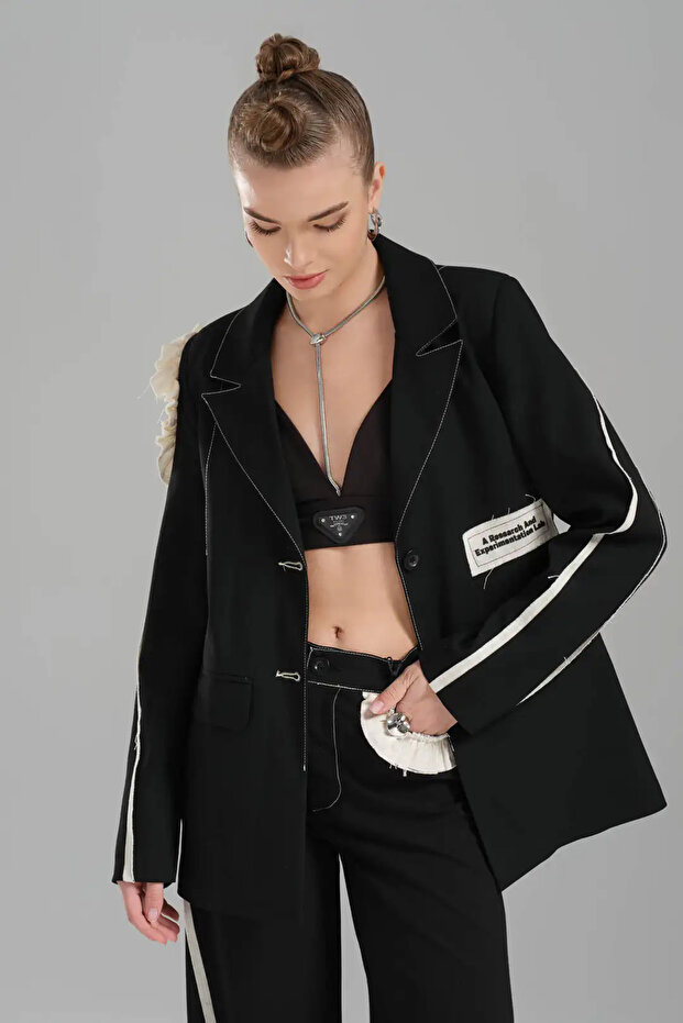 tw3 Kadın Tek Omuzu Açık Tasarım Blazer Ceket - 1