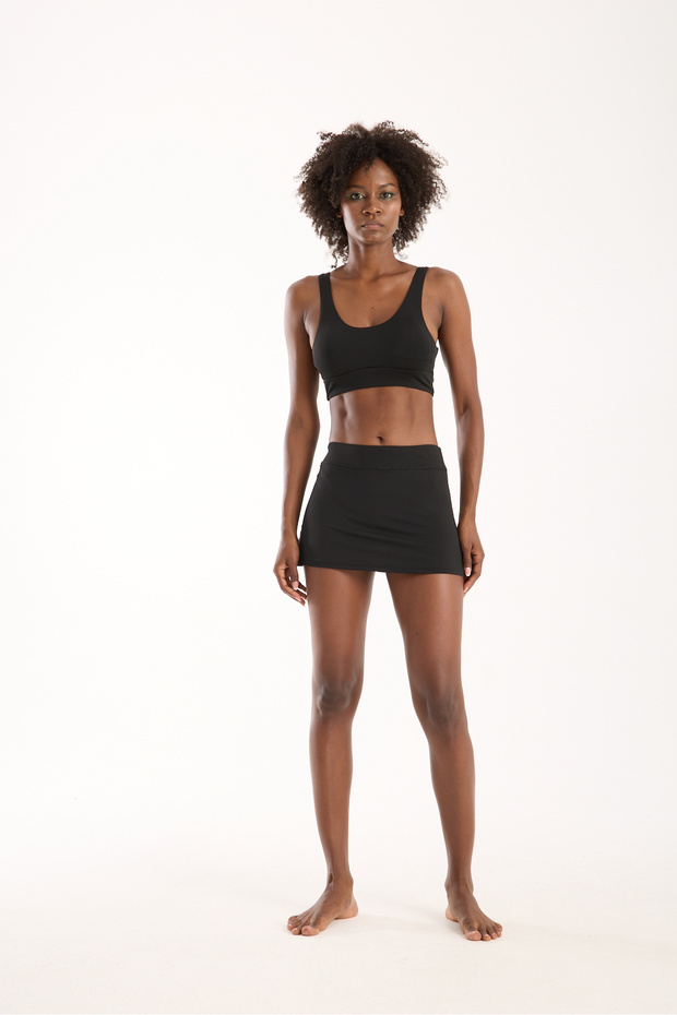 Women's Swimsuit/Bikini Set Model with Inner Tights and Skirt