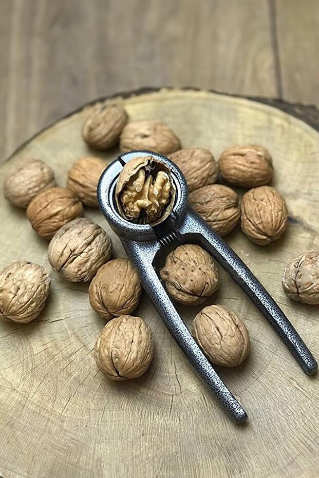 كسارة الجوز المصنوعة من الألومنيوم باللون الرمادي - 1