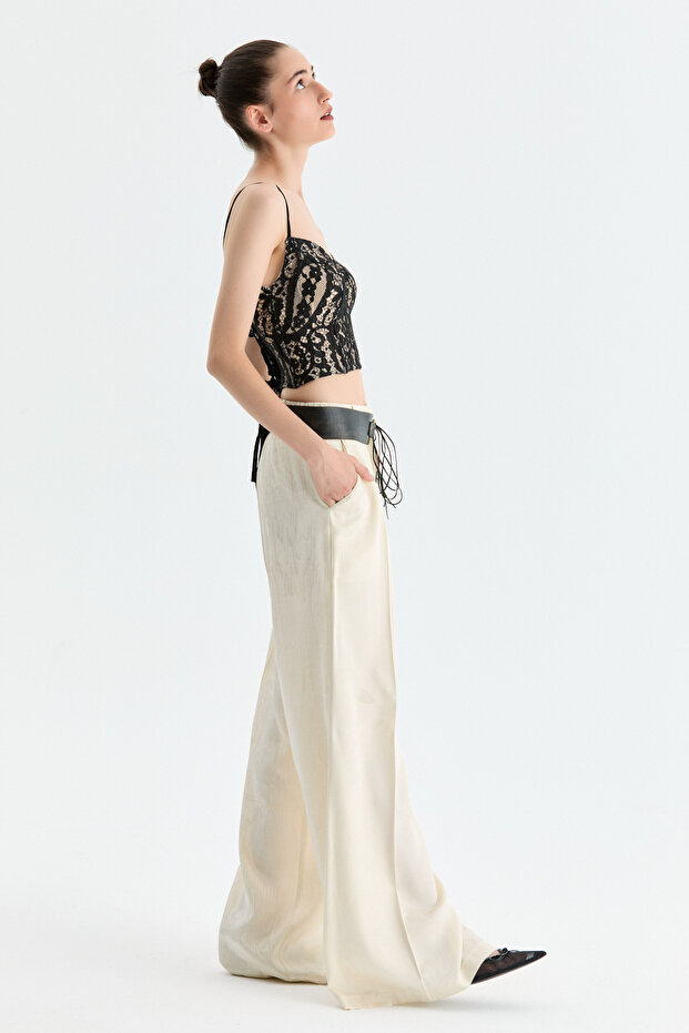 Siyah Dantelli Topcrop - 5