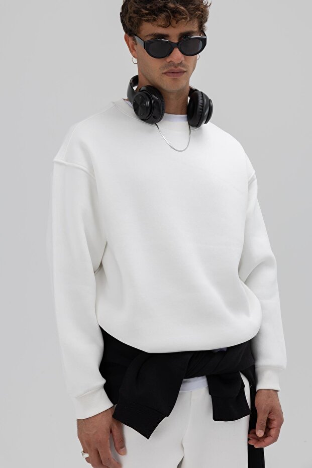 سويت شيرت أساسي ذو رقبة دائرية وحجم كبير إكرو - 6