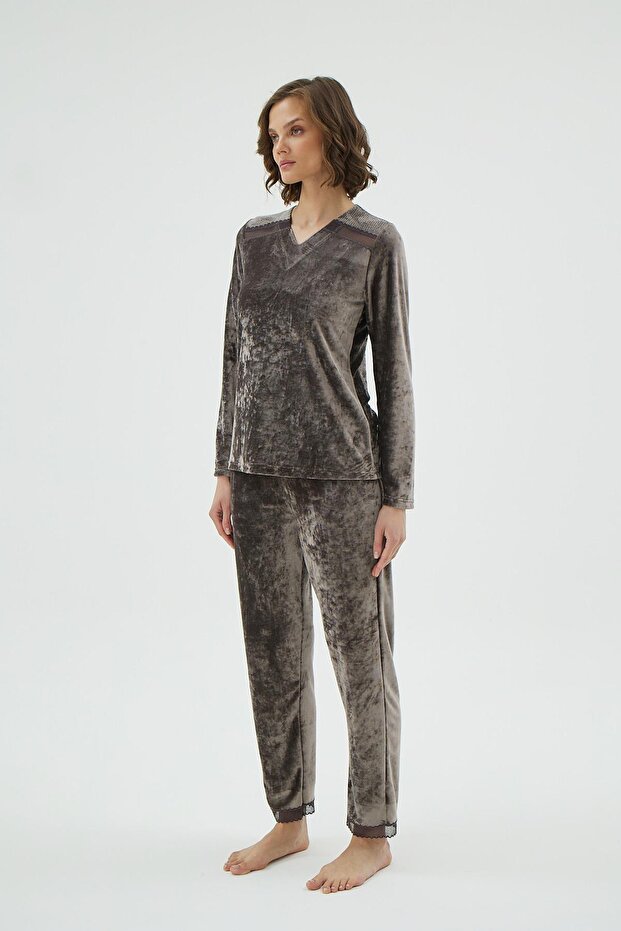 Women's Velvet Lace Detailed Long Sleeve Coffee Pajama Set C2T0N171