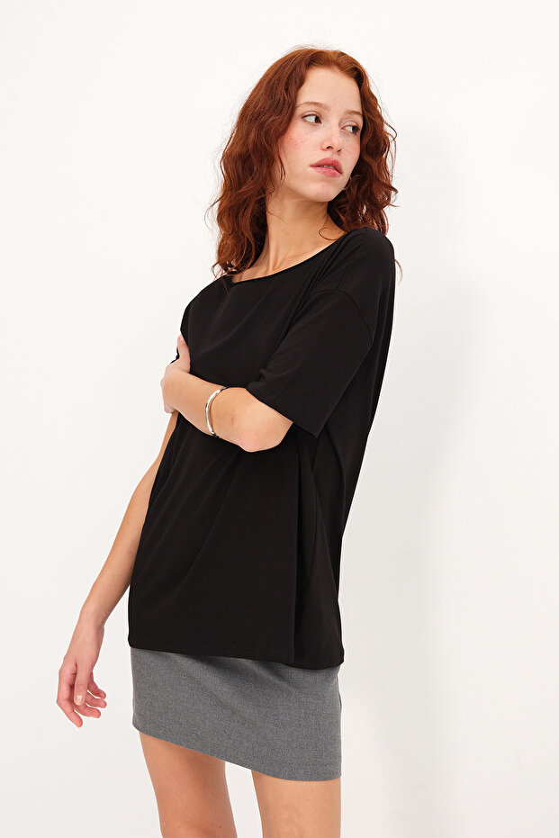 Kayık Yaka Basic T-shirt P1822 - 4