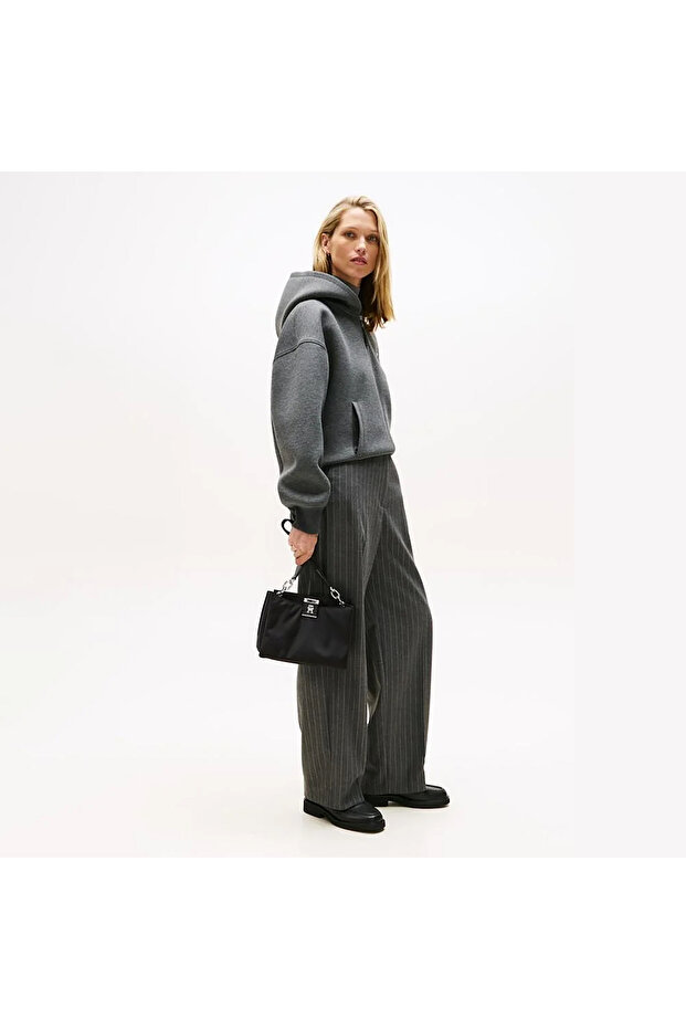 Women's Black Shoulder Bag (Aw0Aw18200-Bds)