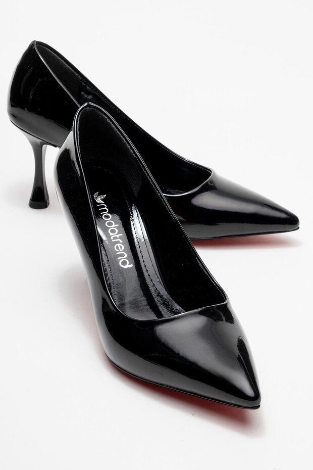 Women's Stiletto Shoes; Black Patent Leather