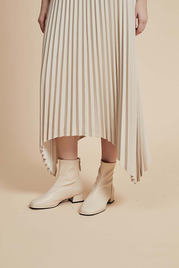 Solid Pleated Midi Skirt - 5