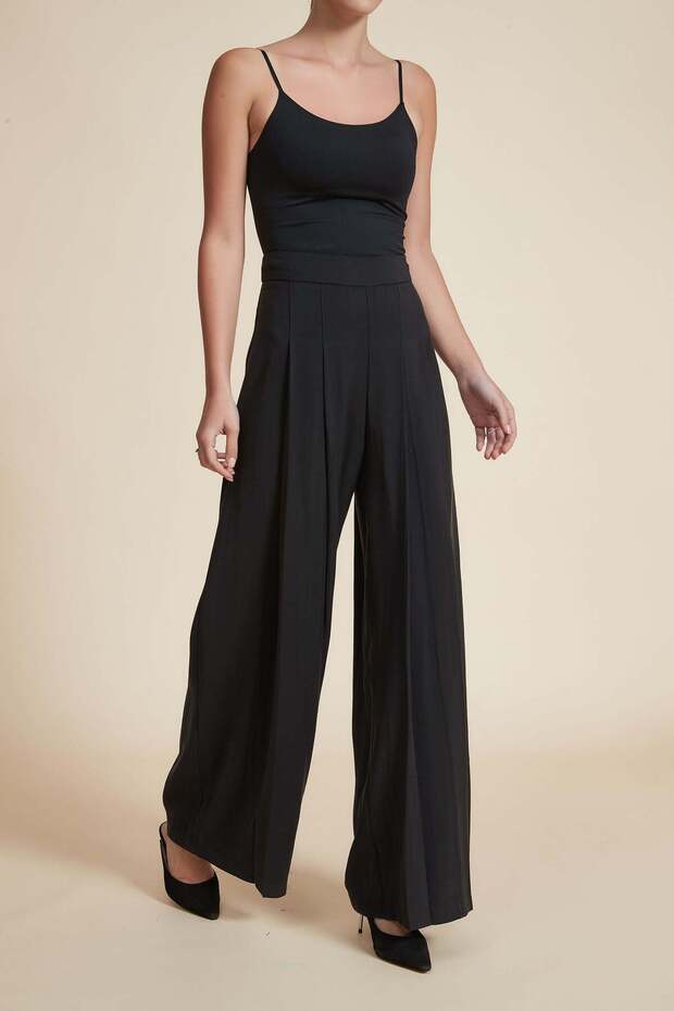 Solid Wide-Leg Pants - 1