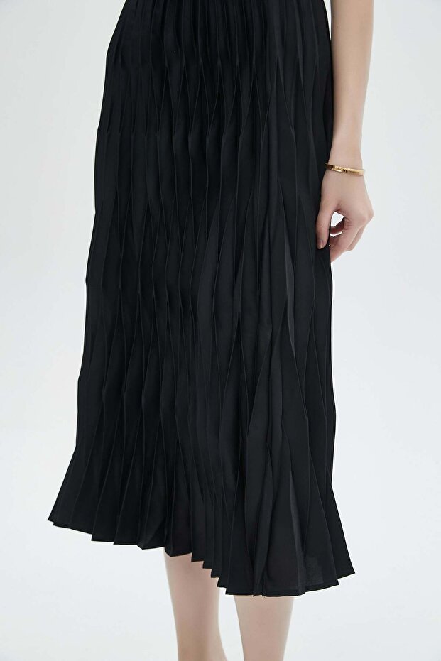 تنورة ميدي سادة - 3