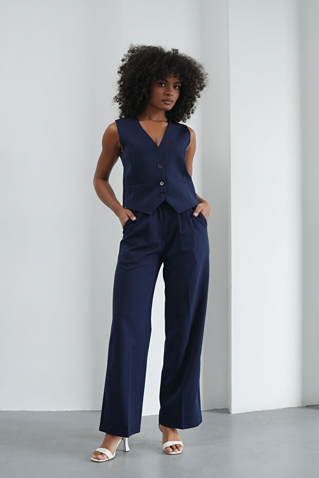 سترة كلاسيكية بأزرار - 1