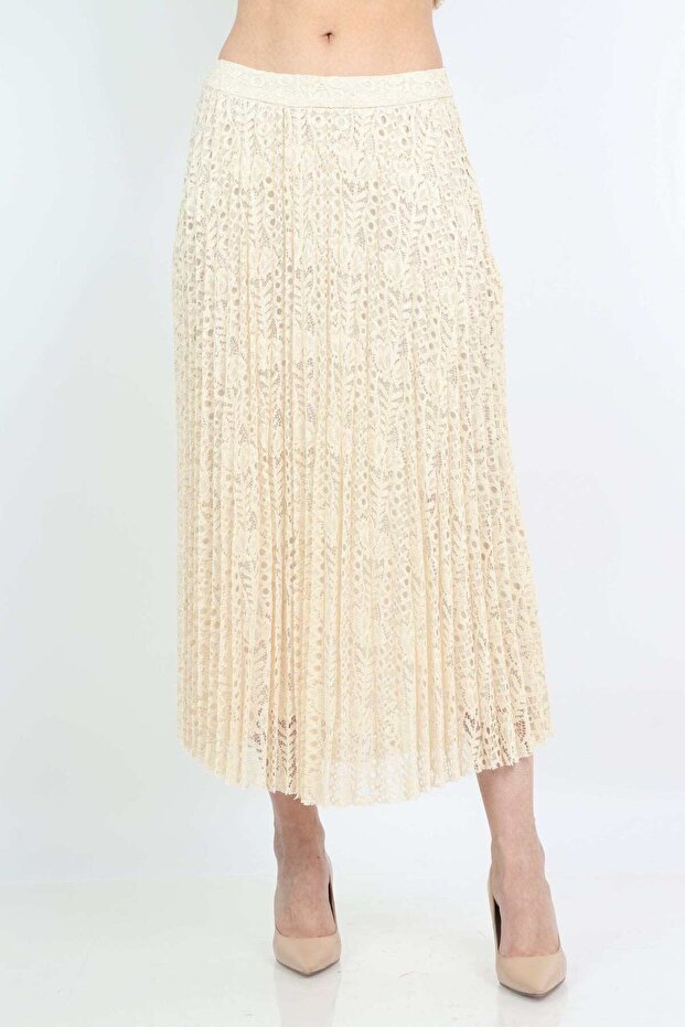 تنورة ميدي مطوية مطرزة