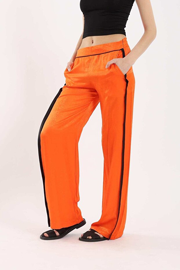Solid Orange Wide-Leg Pants - 3