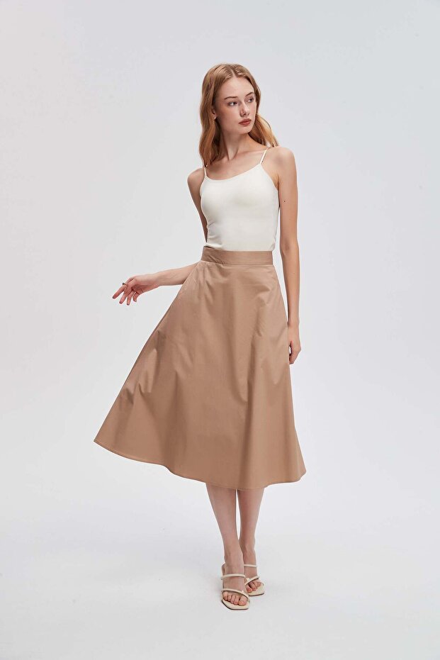 تنورة متوسطة الطول واسعة - 7