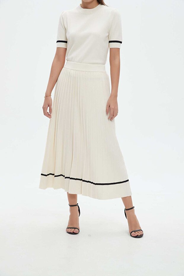 Ribbed Solid Midi Skirt - 2