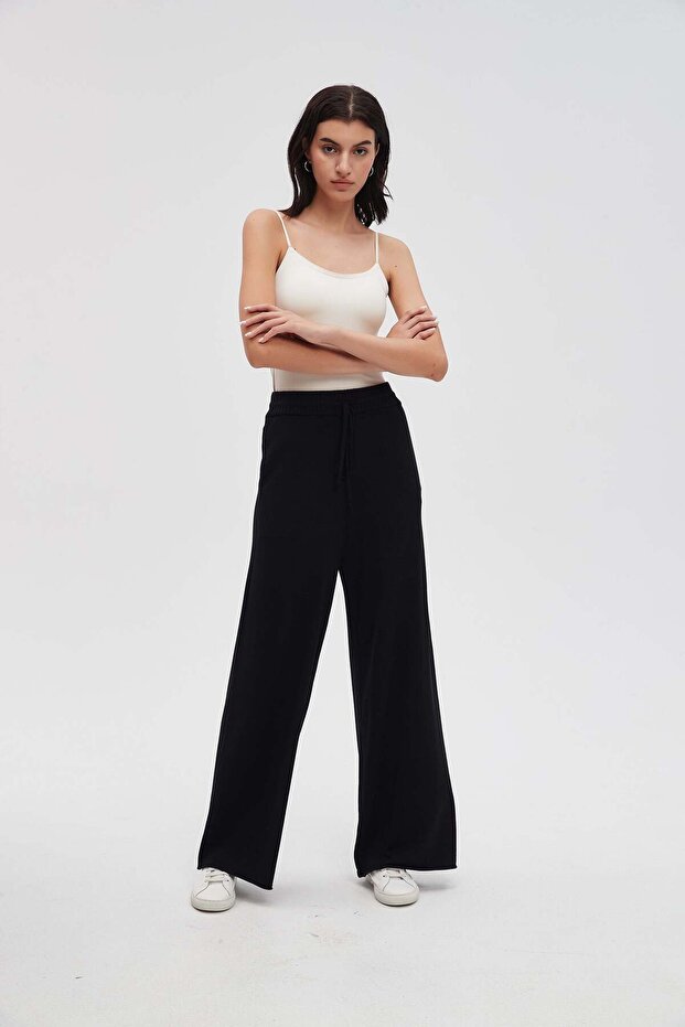 بنطلون واسع الساق سادة - 1