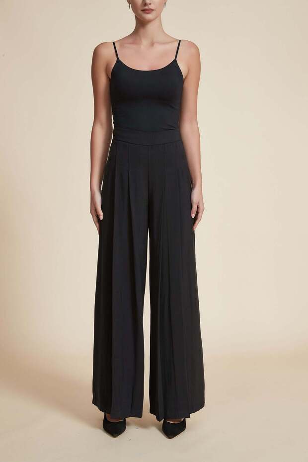 Solid Wide-Leg Pants - 2