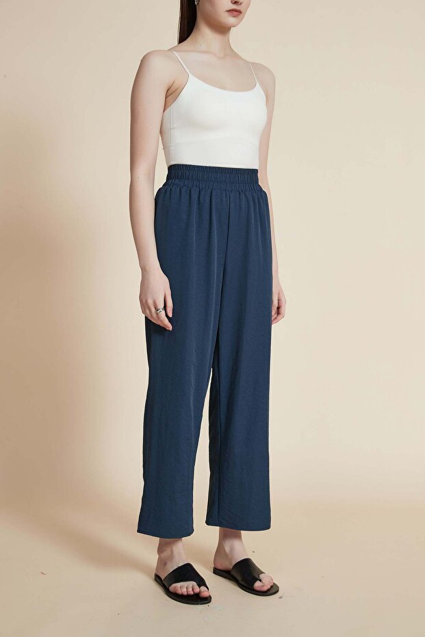 Solid Wide-Leg Pants - 5