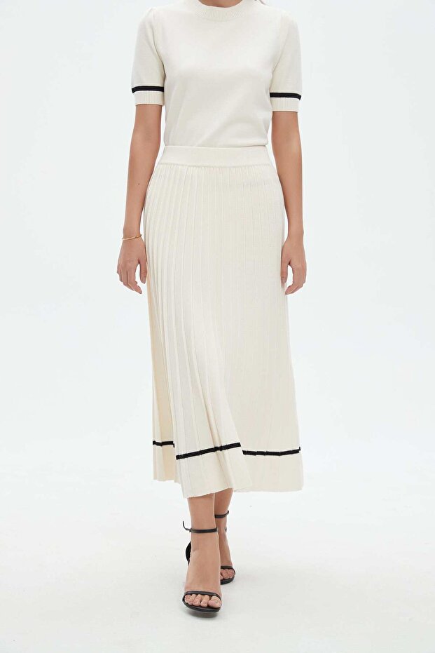 Ribbed Solid Midi Skirt - 1