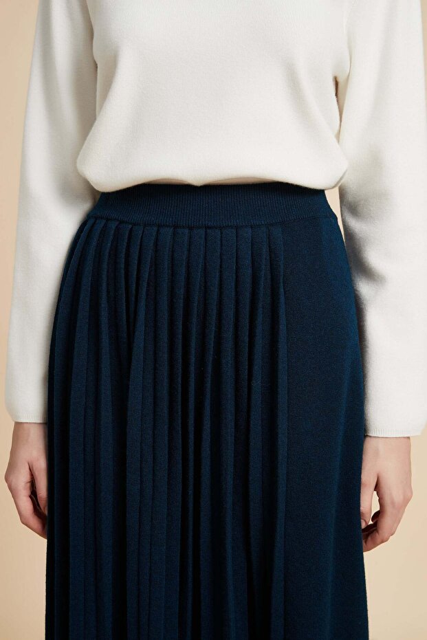 تنورة ميدي مطوية سادة - 4