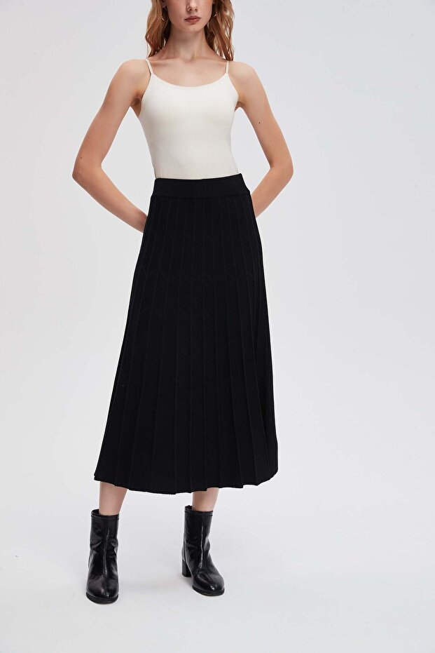 Solid Ribbed Midi Skirt - 1
