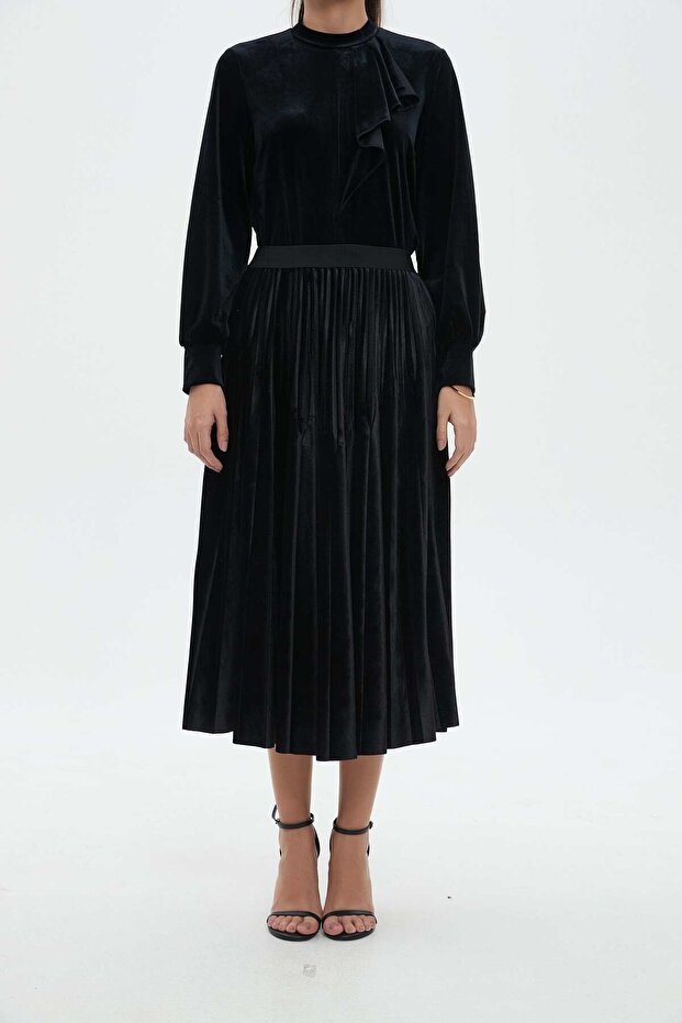 Solid Pleated Midi Skirt - 1