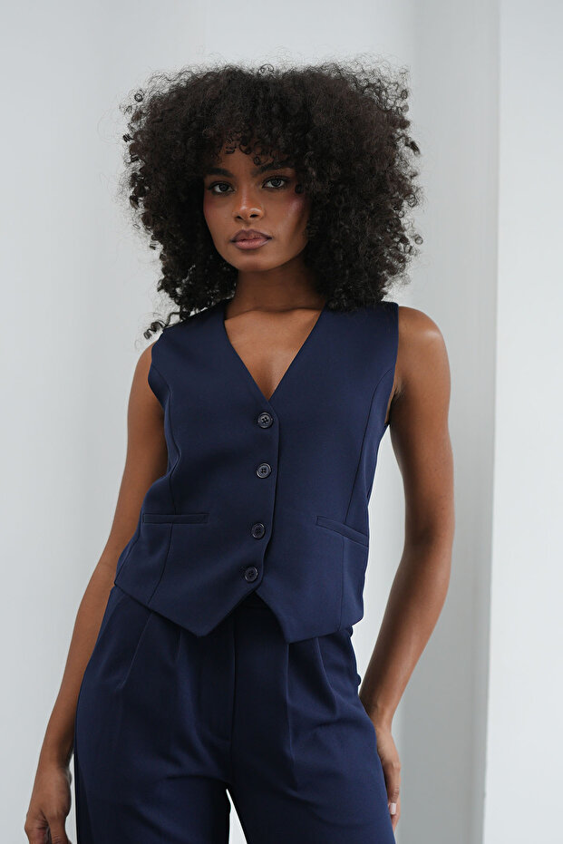 سترة كلاسيكية بأزرار - 2