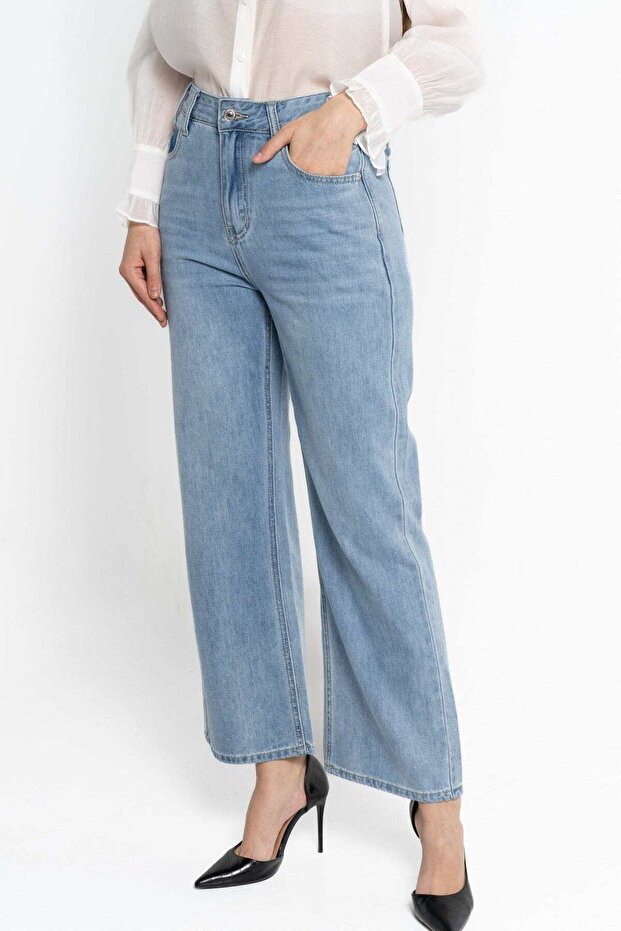 Solid Boyfriend Jeans - 2