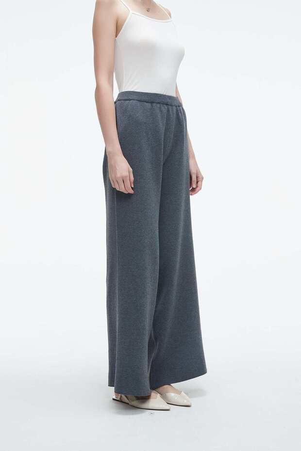 Solid Full Length Wide-Leg Pants - 3
