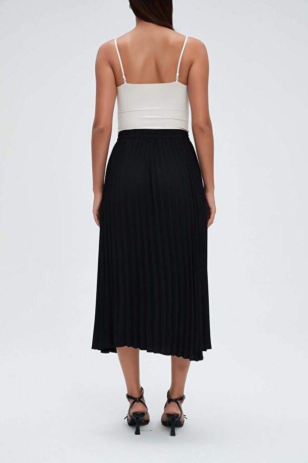 تنورة ميدي مطوية سادة - 5