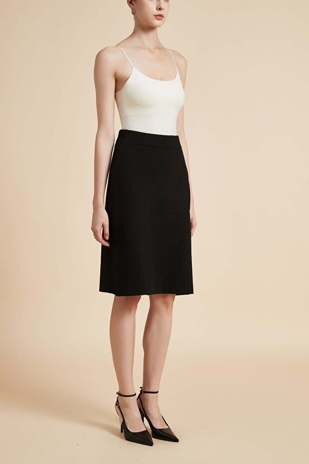 تنورة قصيرة ملفوفة سادة - 3