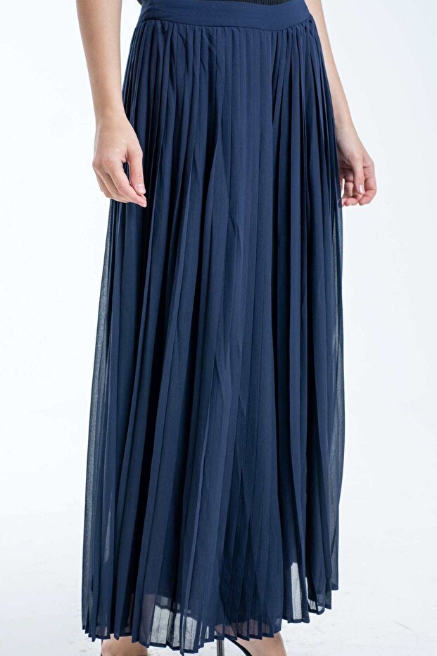 Solid Pleated Maxi Skirt - 1