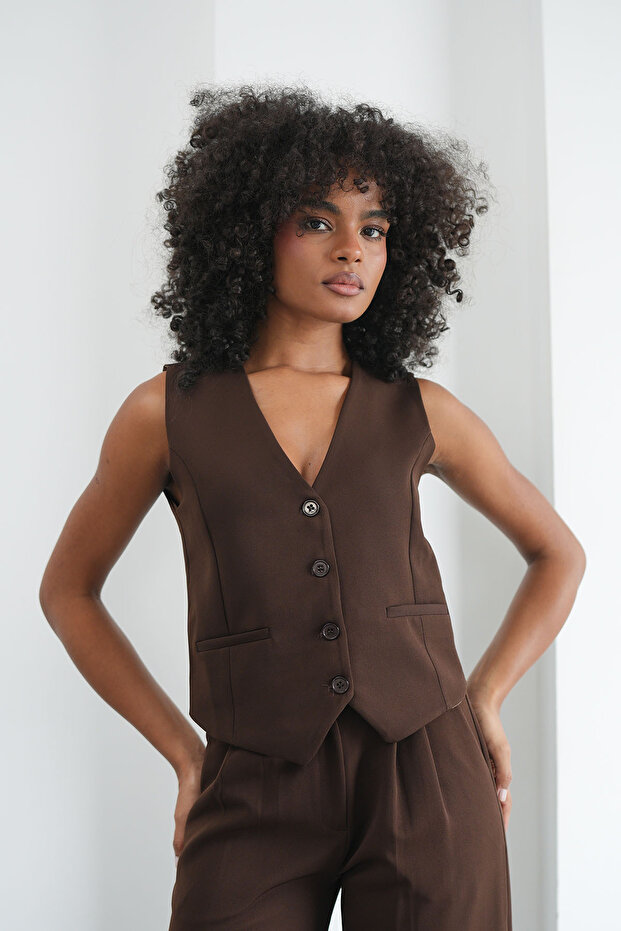 Classic Buttoned Vest - 2