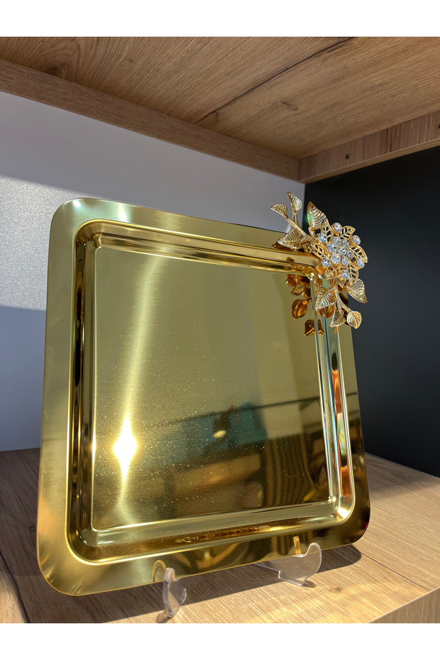 6-Piece Crown-Detail Gold Tea and Coffee Presentation Tray