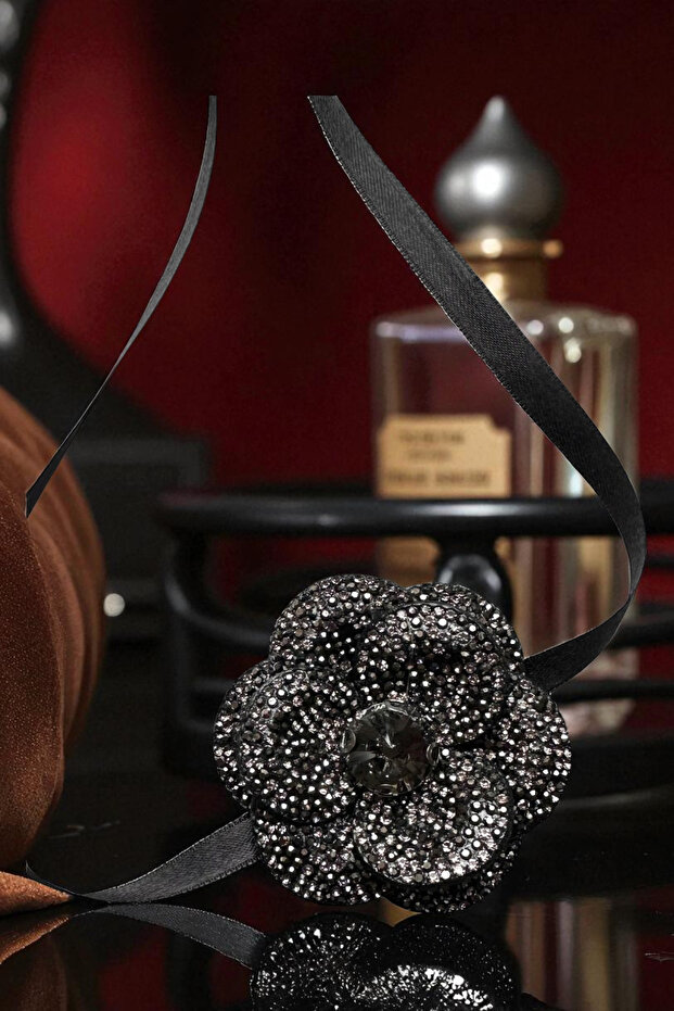 PARLAK TAŞLI ÇİÇEK CHOKER KOLYE - 3