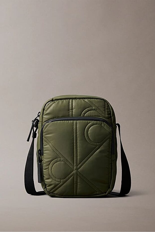 Erkek Kapitone Desenli Fermuarlı Cepli Çapraz Vücut Çanta - Haki - 1