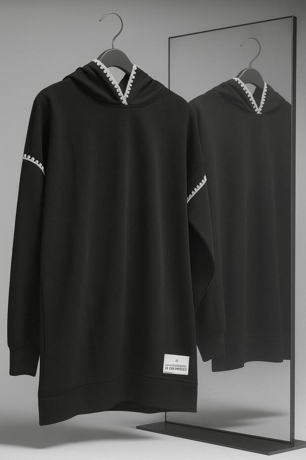 Sweat Suitable for Sports and Religious Ceremonies with an Elegant Sewing That Stands Out.