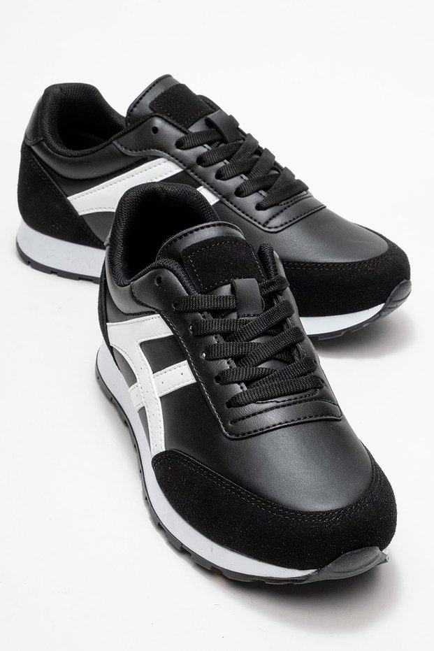 Lace-Up Women's Sports Shoes; Black White